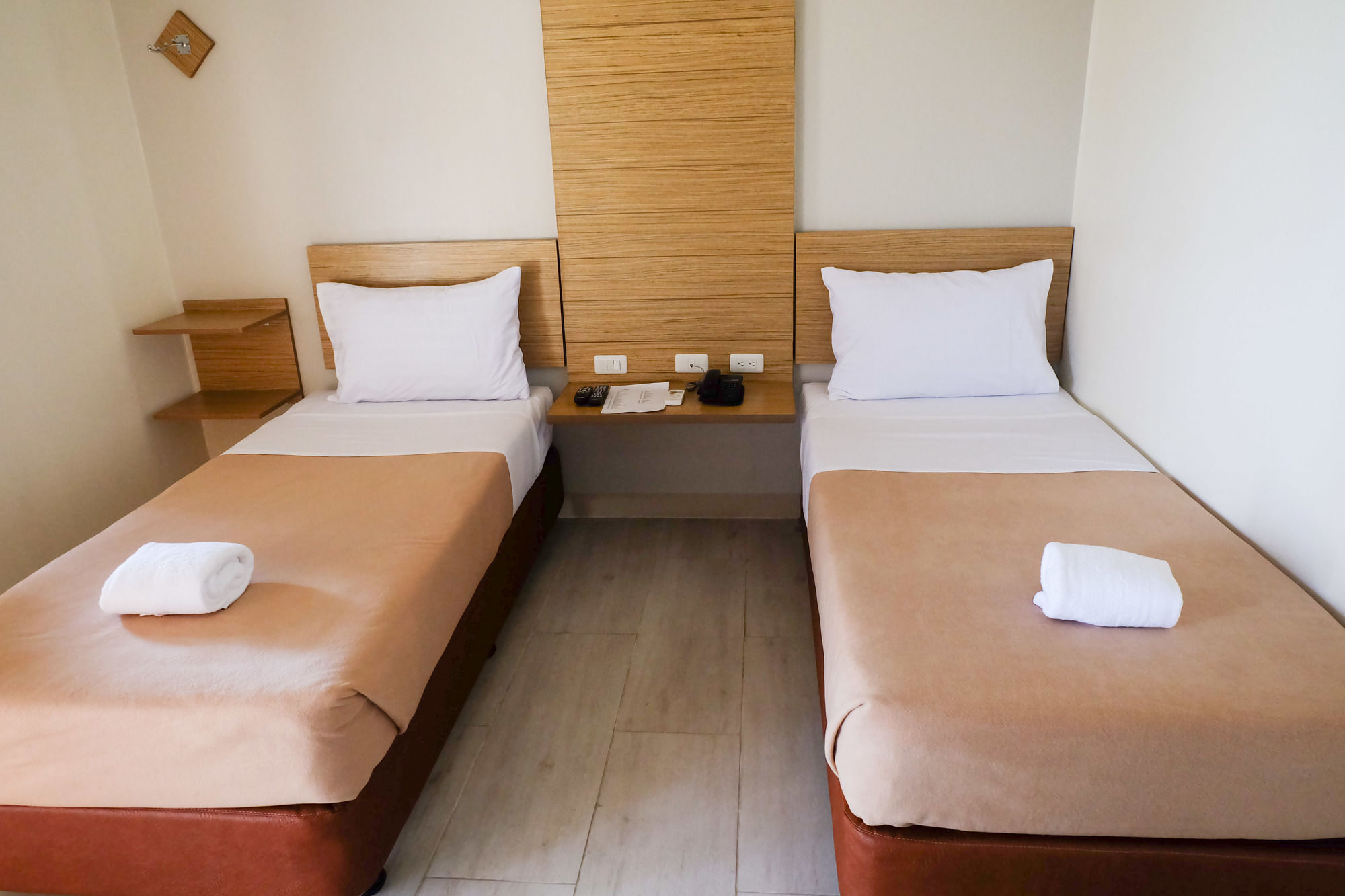 Chambre Mactan Hotel Lapu-Lapu City Kültér fotó